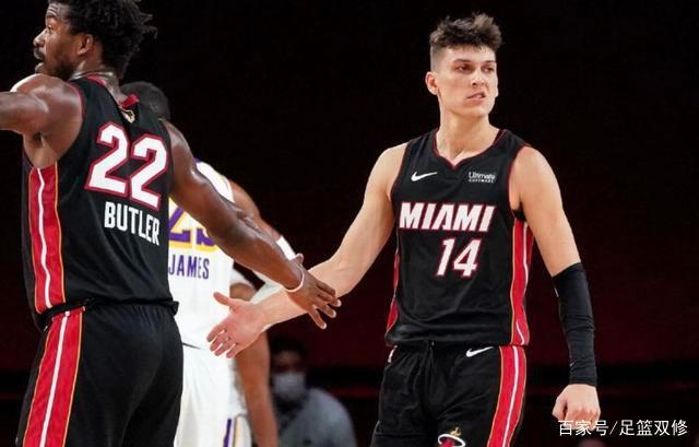 手群的整体 手群的整体